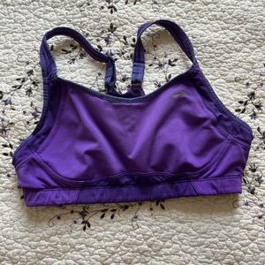 Brooks Fiona sports bra